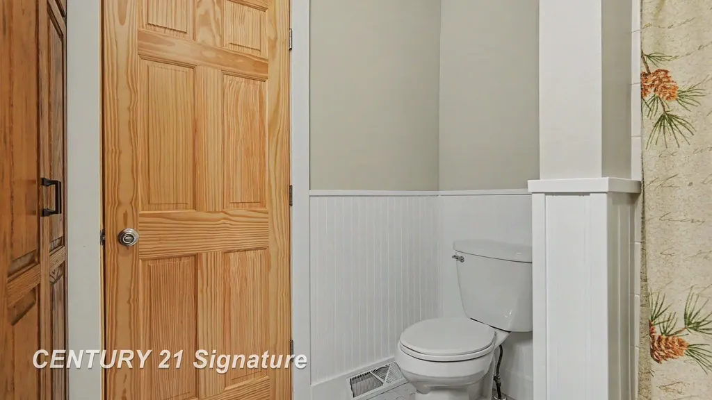 763 W Salzburg Road Williams Charter Township MI 48611