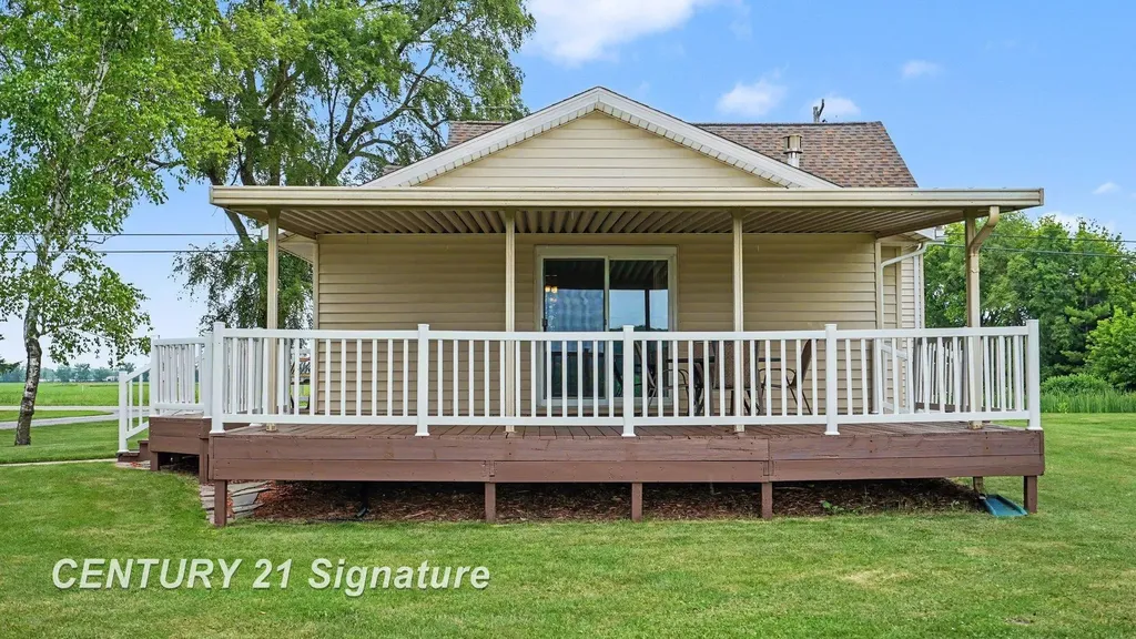 763 W Salzburg Road Williams Charter Township MI 48611