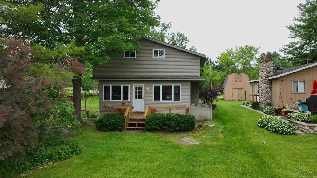4344 Bay Road Sage Township MI 48624