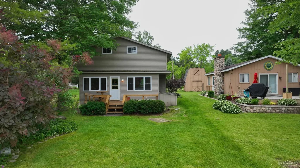 4344 Bay Road Sage Township MI 48624
