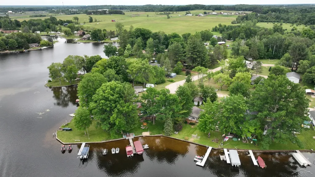 4344 Bay Road Sage Township MI 48624