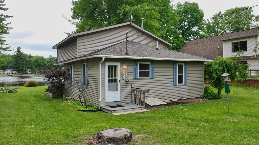 4344 Bay Road Sage Township MI 48624