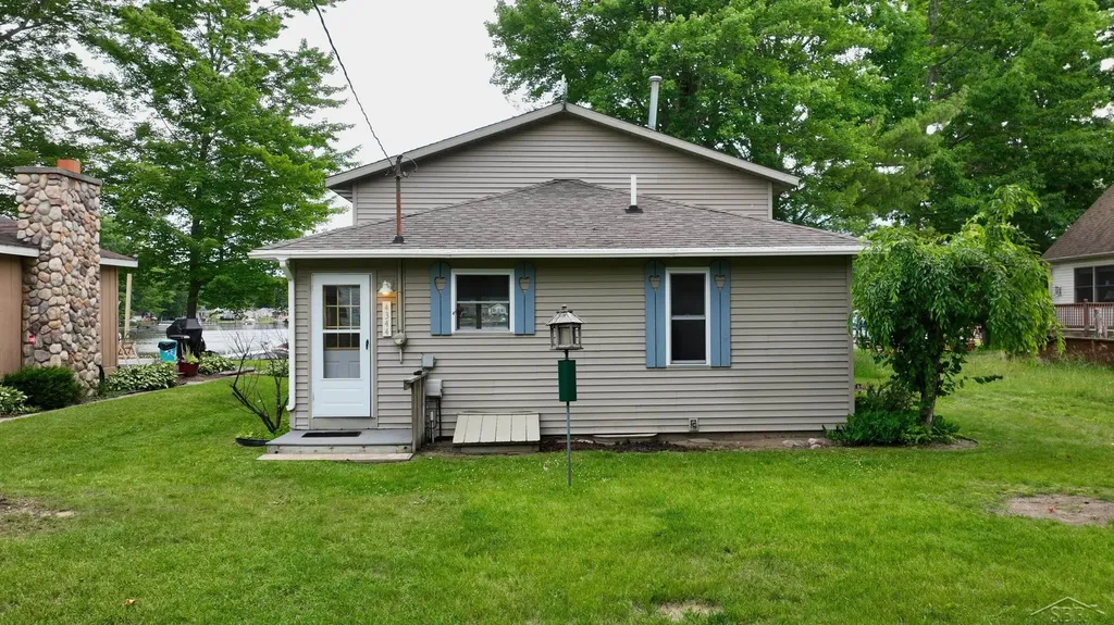 4344 Bay Road Sage Township MI 48624
