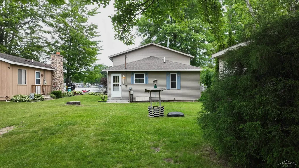 4344 Bay Road Sage Township MI 48624
