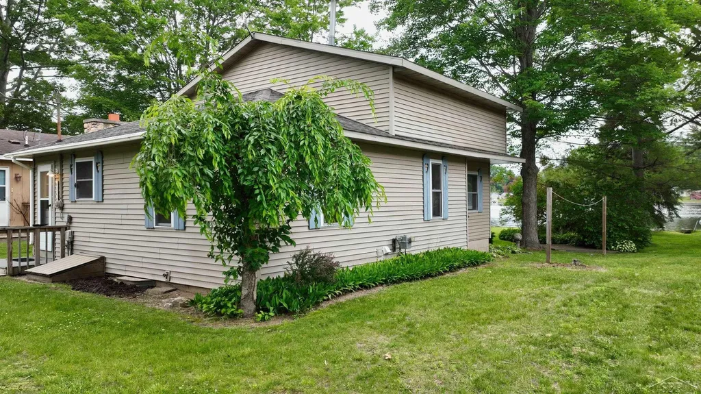 4344 Bay Road Sage Township MI 48624