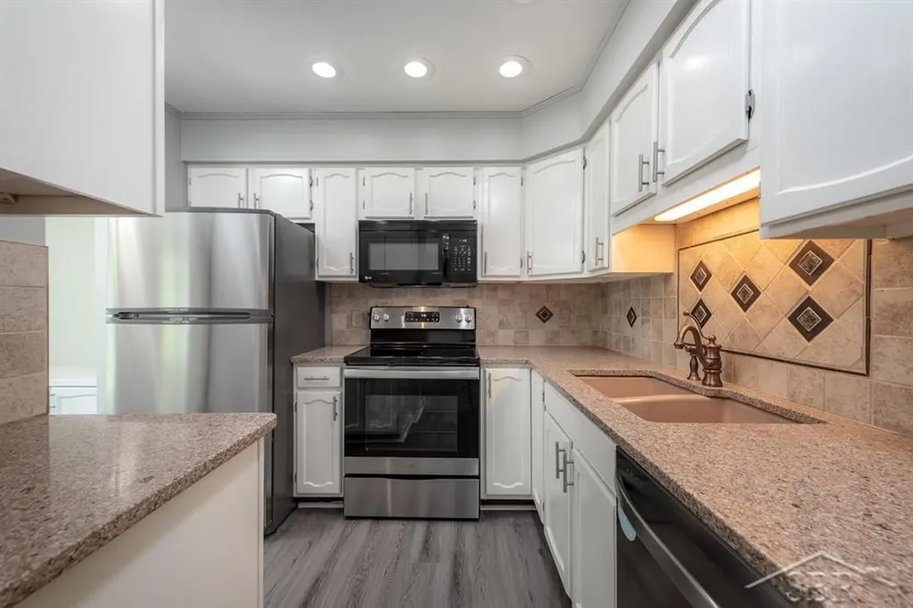 1416 Pheasant Ridge Drive Midland City MI 48640