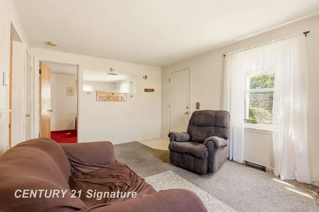 6737 Dixie Highway Bridgeport Charter Township MI 48722