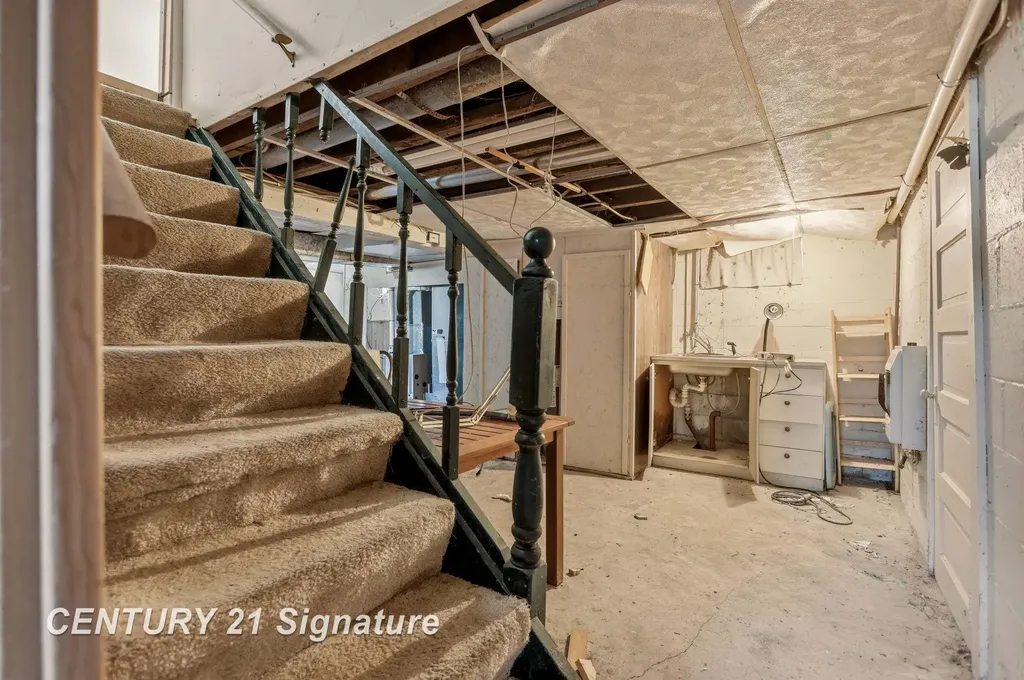 6737 Dixie Highway Bridgeport Charter Township MI 48722