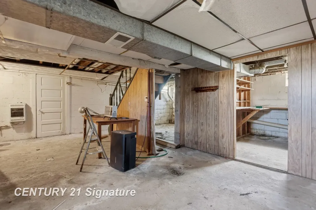 6737 Dixie Highway Bridgeport Charter Township MI 48722