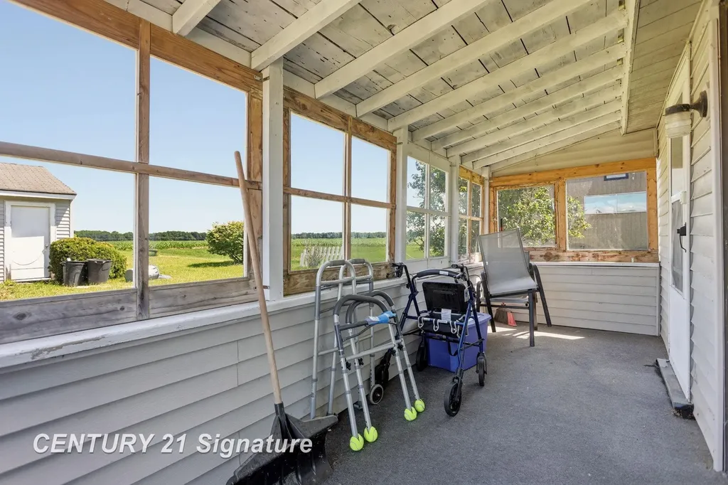 6737 Dixie Highway Bridgeport Charter Township MI 48722