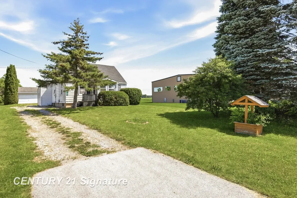 6737 Dixie Highway Bridgeport Charter Township MI 48722