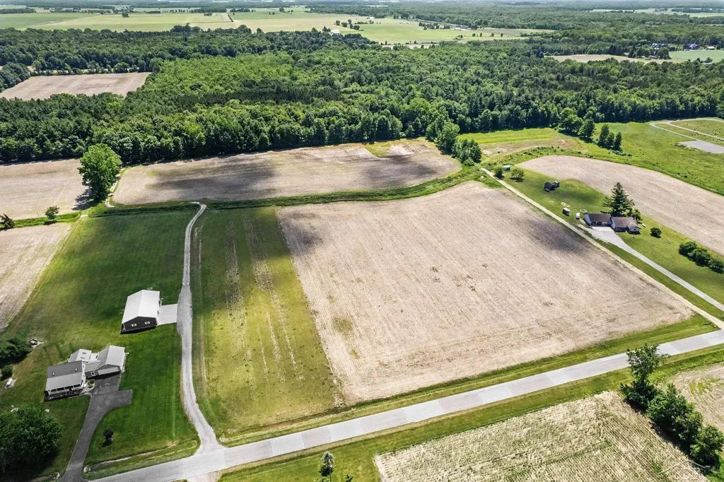 S Fenmore Road Lakefield Township MI 48637