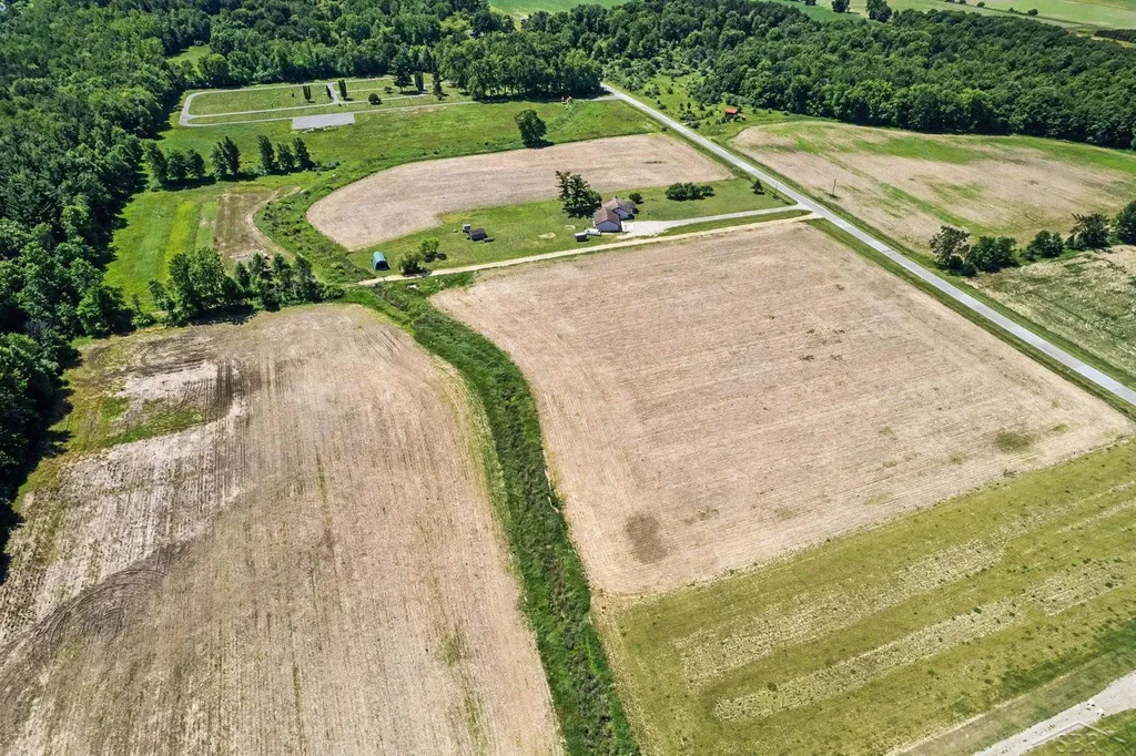 S Fenmore Road Lakefield Township MI 48637
