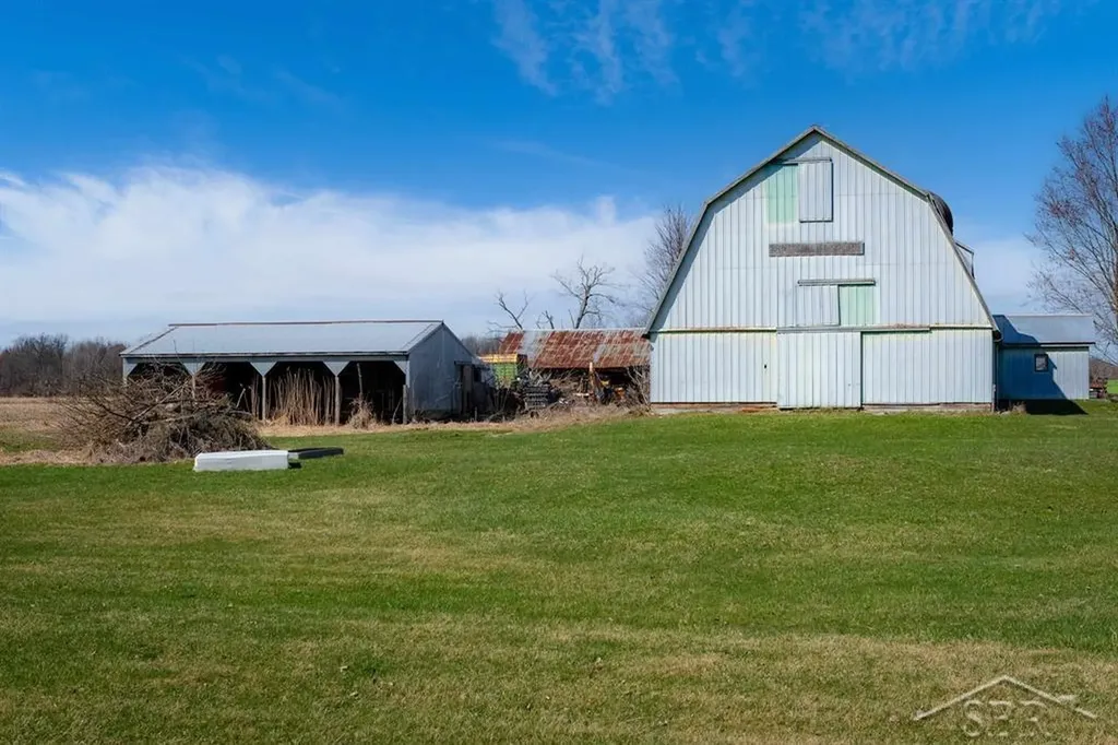 18025 Grabowski Road Fremont Township MI 48655