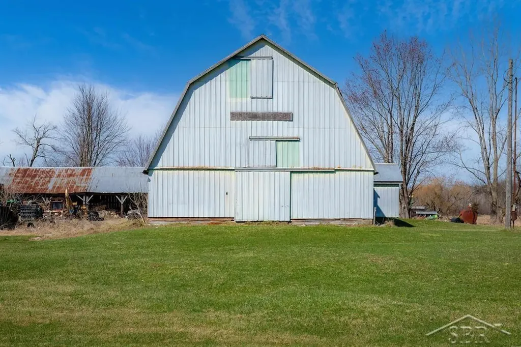 18025 Grabowski Road Fremont Township MI 48655