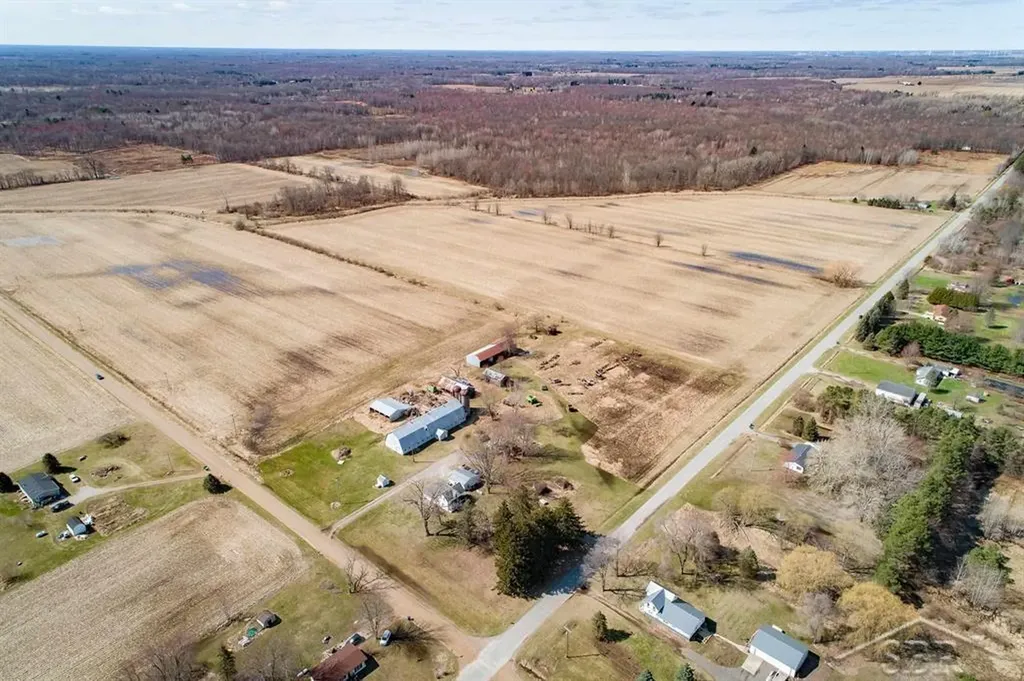 18025 Grabowski Road Fremont Township MI 48655