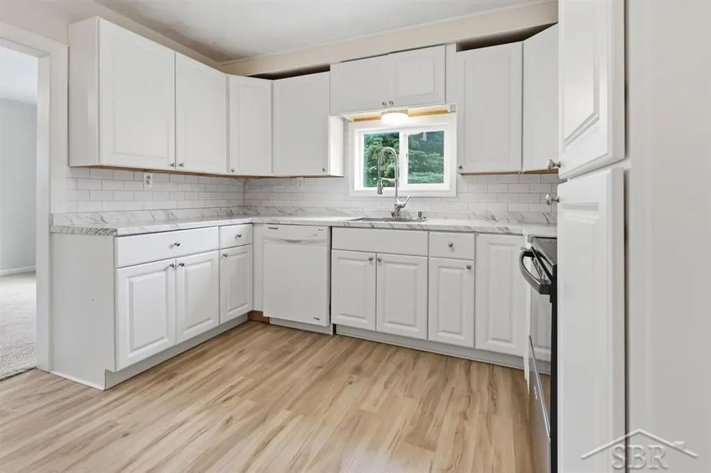 2735 W Isabella Road Lee Township MI 48640
