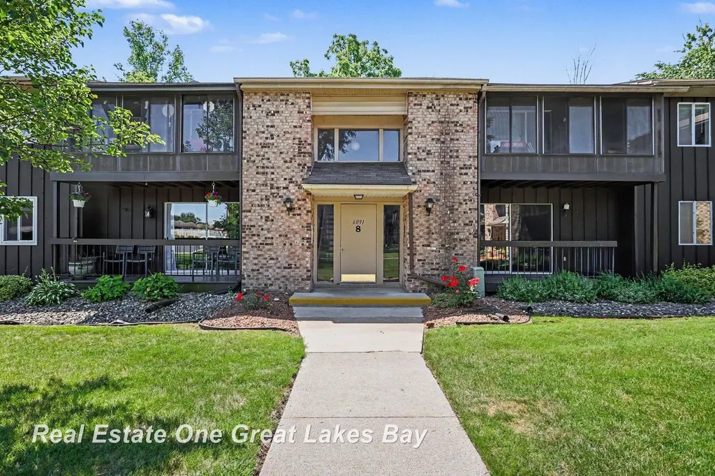 6091 Western Drive Saginaw Charter Township MI 48638