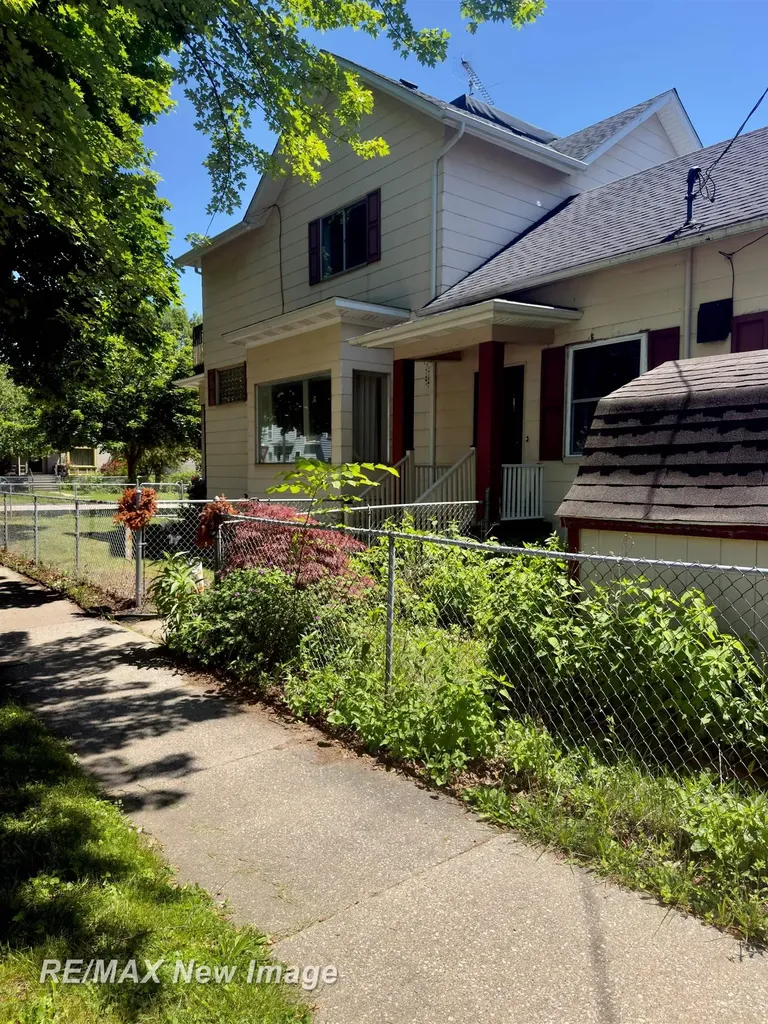 200 Raymond Street Bay City City MI 48706
