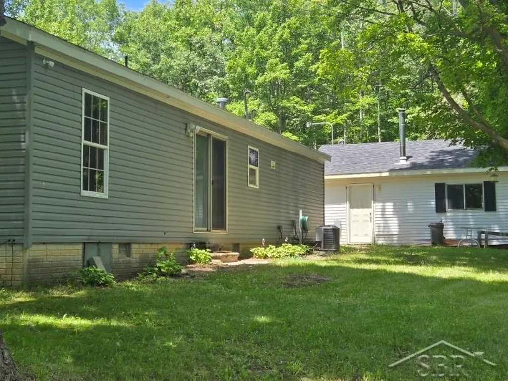 10263 Maple Valley Road Nester Township MI 48624