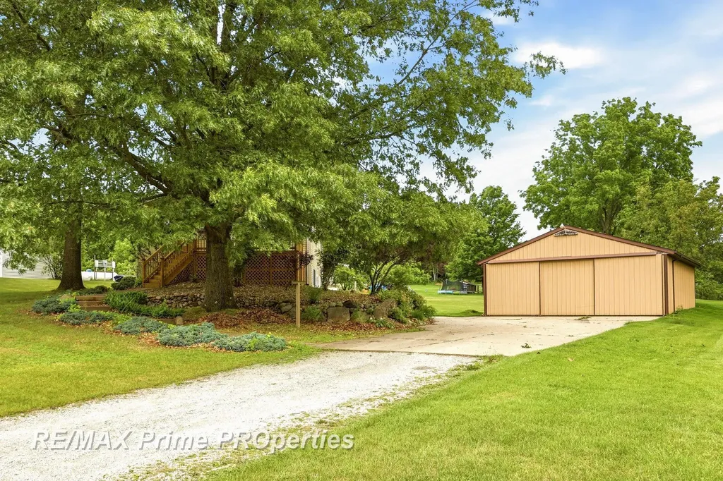 594 Lou Alice Drive Deerfield Township MI 48421