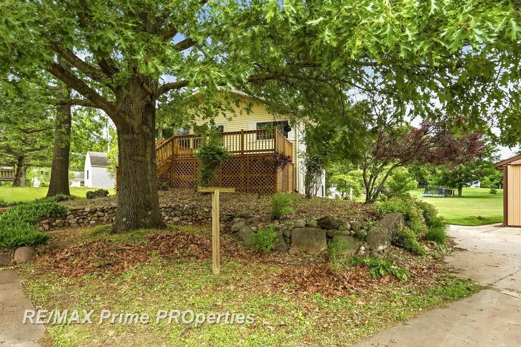 594 Lou Alice Drive Deerfield Township MI 48421