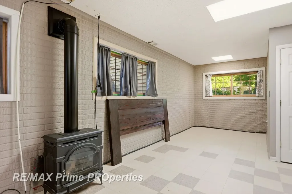 594 Lou Alice Drive Deerfield Township MI 48421