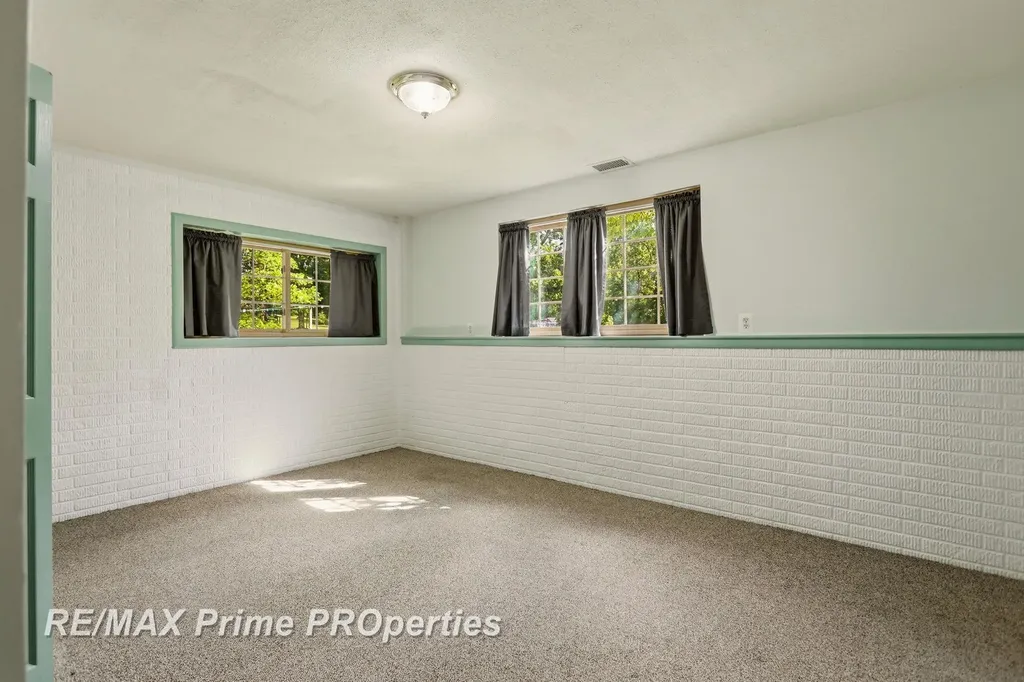 594 Lou Alice Drive Deerfield Township MI 48421