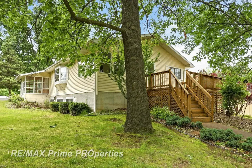 594 Lou Alice Drive Deerfield Township MI 48421