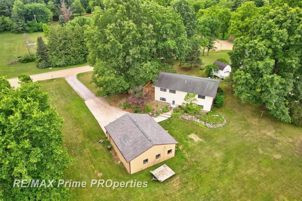 594 Lou Alice Drive Deerfield Township MI 48421