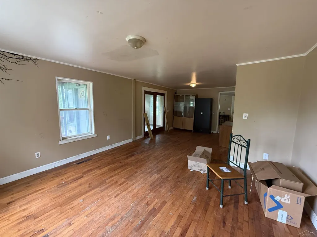 123 N Clark Street Chesaning Village MI 48616