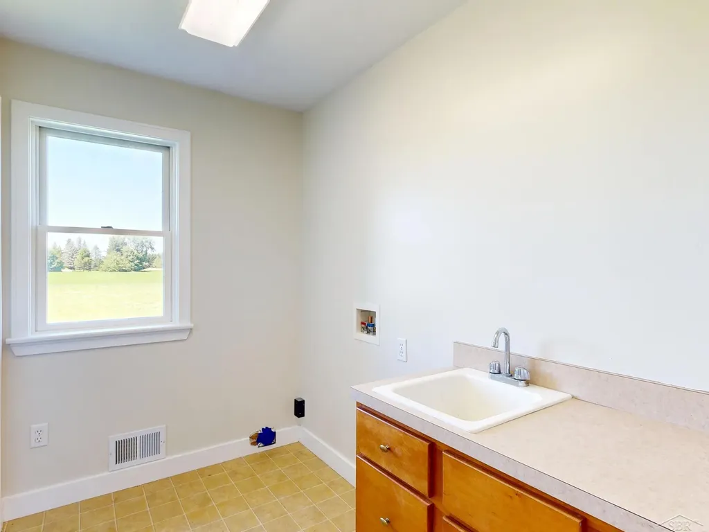 9451 W Tuscola Road Frankenmuth Township MI 48734