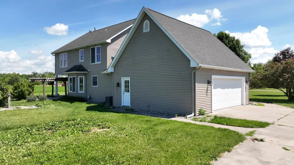 9451 W Tuscola Road Frankenmuth Township MI 48734