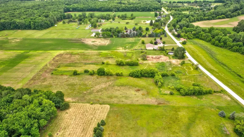 7670 E Curtis Road Frankenmuth Township MI 48734