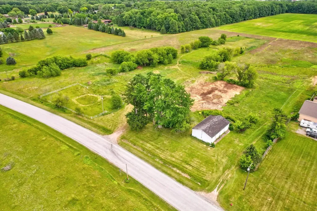 7670 E Curtis Road Frankenmuth Township MI 48734