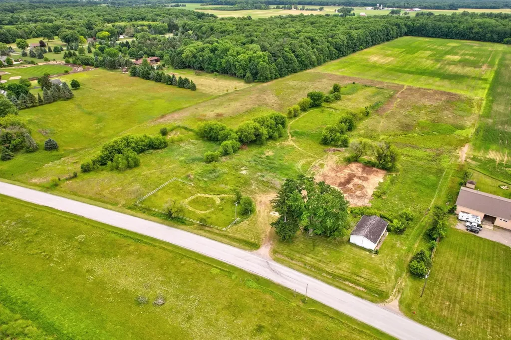 7670 E Curtis Road Frankenmuth Township MI 48734