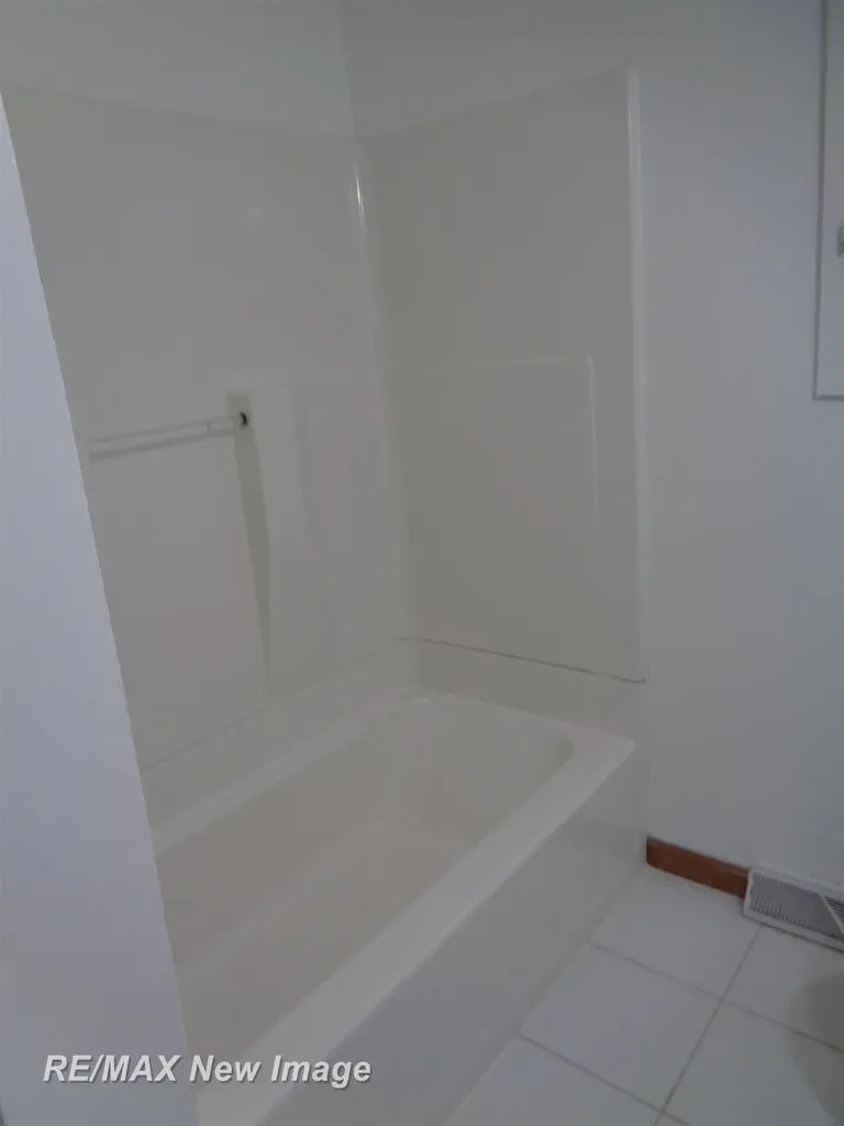 922 Fleetwood Drive Carrollton Township MI 48604