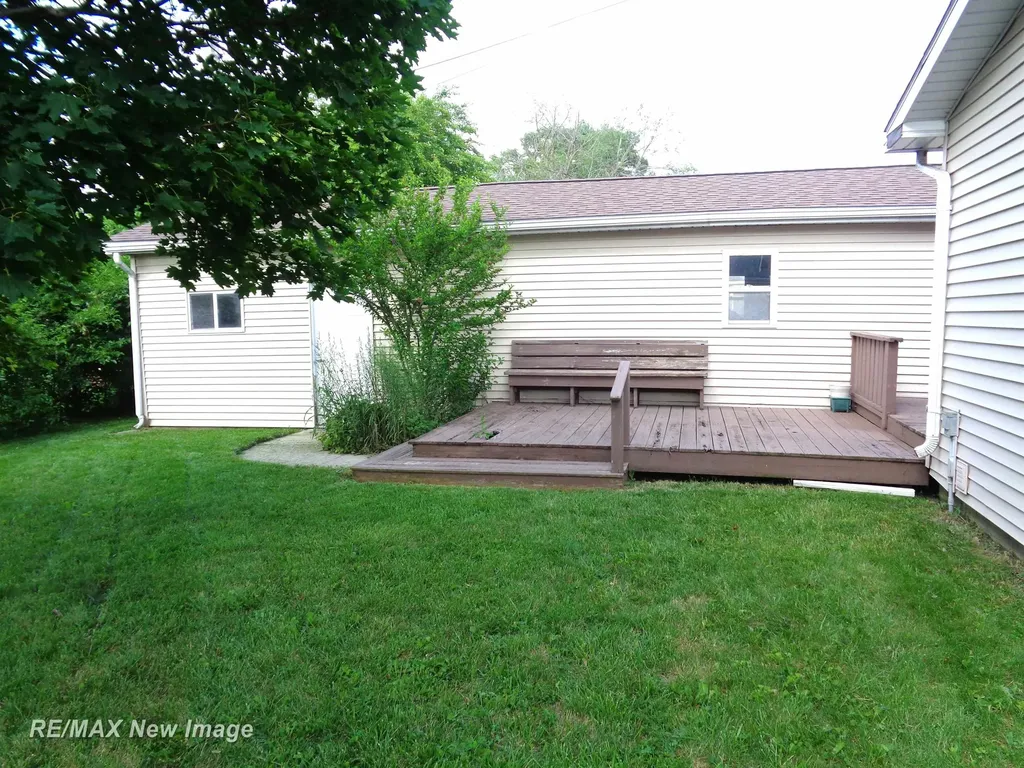 922 Fleetwood Drive Carrollton Township MI 48604