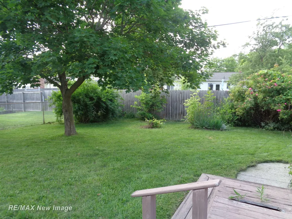 922 Fleetwood Drive Carrollton Township MI 48604