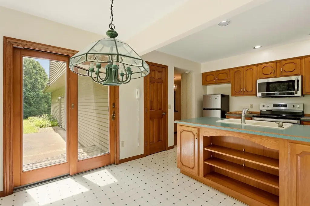 577 E Franconian Drive Frankenmuth City MI 48734