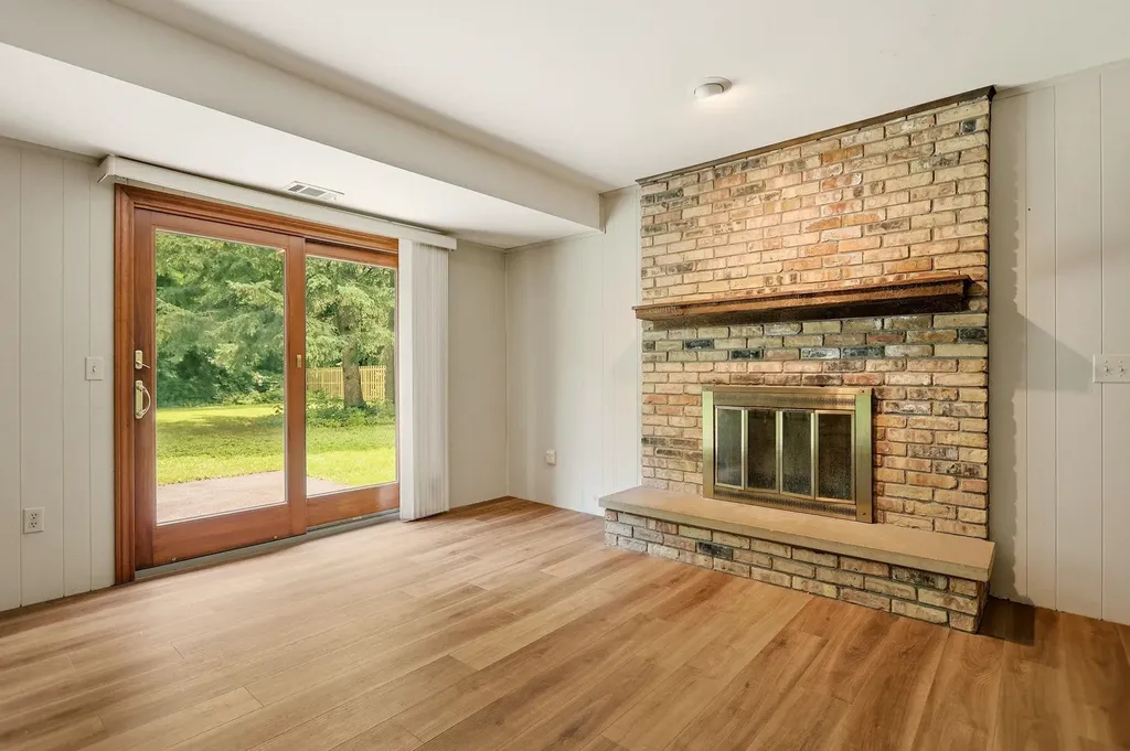 577 E Franconian Drive Frankenmuth City MI 48734