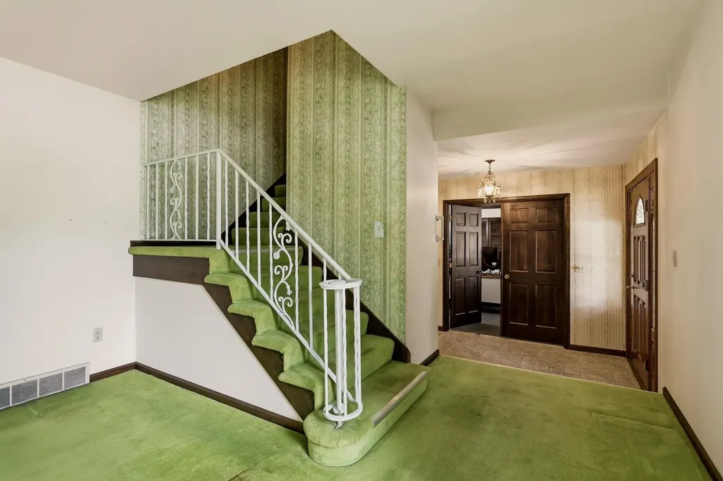 577 E Franconian Drive Frankenmuth City MI 48734