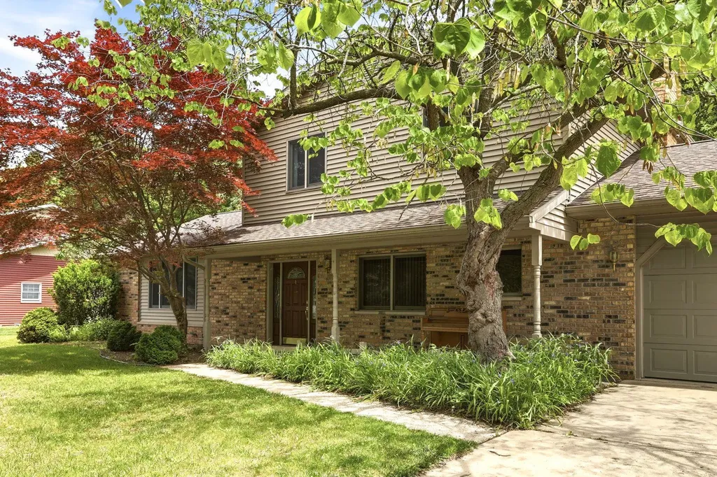 577 E Franconian Drive Frankenmuth City MI 48734