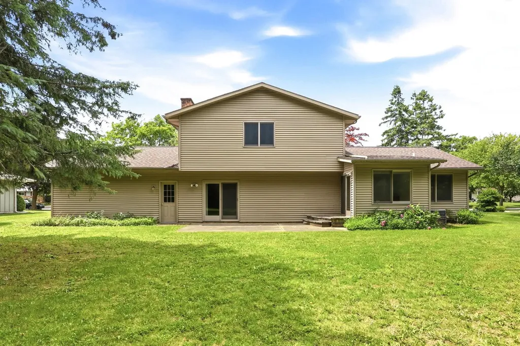 577 E Franconian Drive Frankenmuth City MI 48734