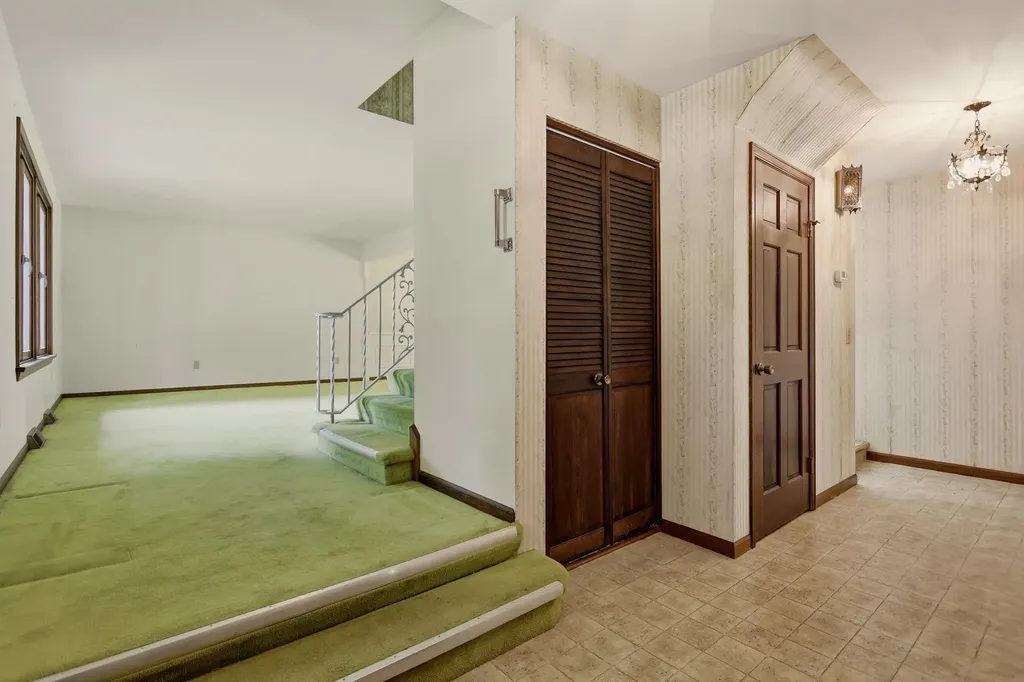 577 E Franconian Drive Frankenmuth City MI 48734