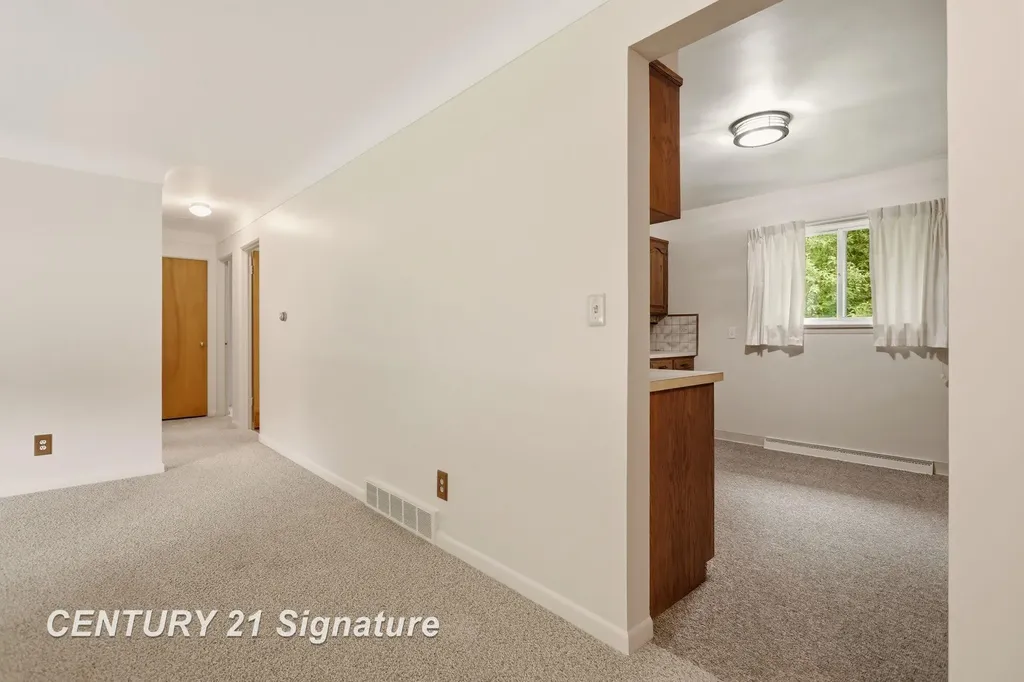2804 Courtland Place Saginaw Charter Township MI 48603