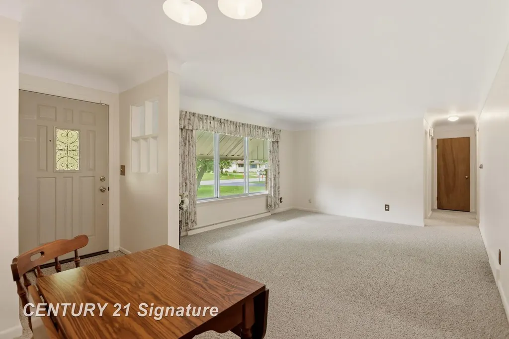 2804 Courtland Place Saginaw Charter Township MI 48603