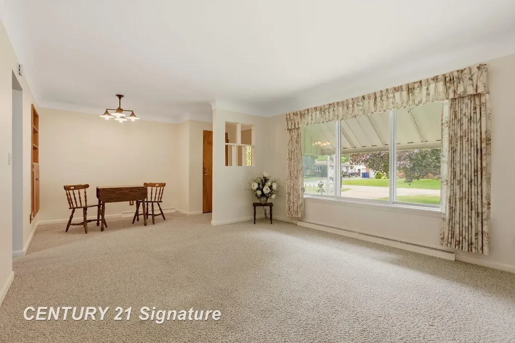 2804 Courtland Place Saginaw Charter Township MI 48603