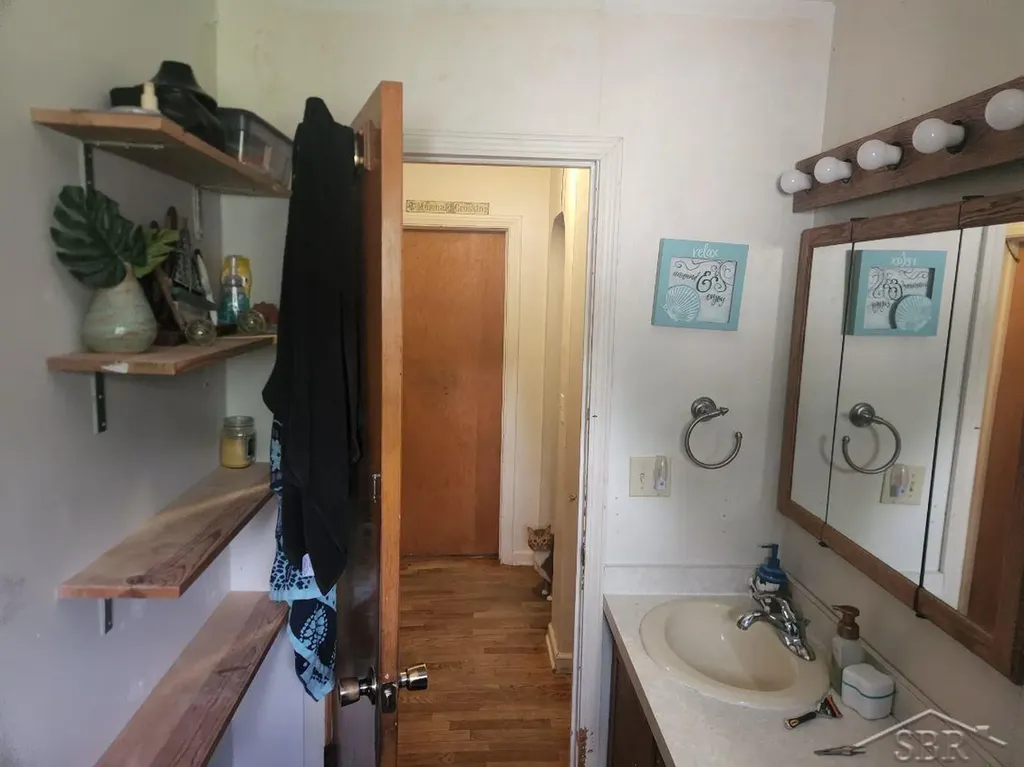 1909 Aurelius Road Delhi Charter Township MI 48842