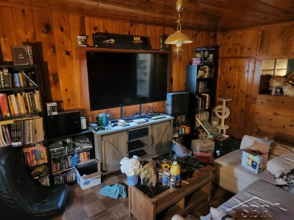 1909 Aurelius Road Delhi Charter Township MI 48842